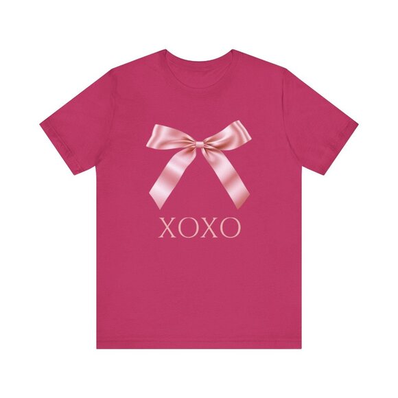 Pink Bow Coquette T-Shirt, XOXO Shirt, Cute Coquette Pink Bow T-Shirt - Picture 4 of 11